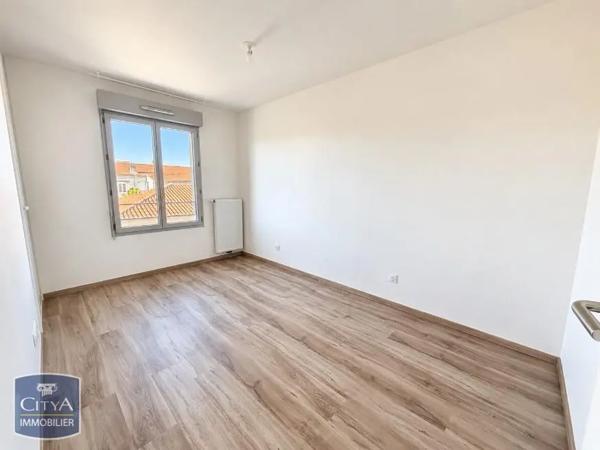 Appartement à louer 2 pièces 43.28m² Limoges (87000)