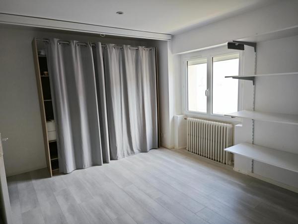 Maison de ville spacieuse