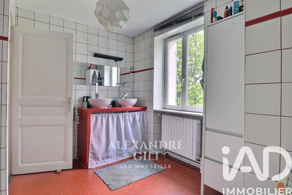 Maison à vendre 7 pièces 165 m² Marseille 12