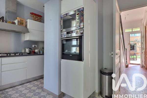 Maison à vendre 7 pièces 165 m² Marseille 12