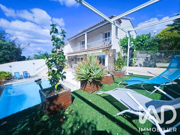 Maison à vendre 5 pièces 110 m² Fréjus