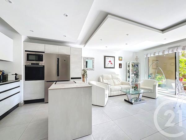 Appartement T3 à vendre  3 pièces - 62 m2 VILLENEUVE LOUBET - 06