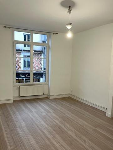 Appartement à louer à Orléans dans le Loiret (45000), ref : PORTESAINTJEAN1305 CENTRE VILLE