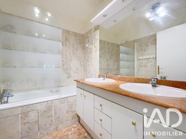 Appartement à vendre 3 pièces 72,18 m² Saint-Cloud