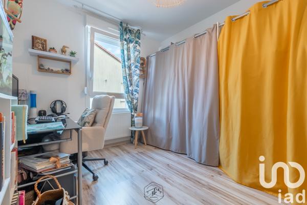 Appartement à vendre 3 pièces 64 m² Bertrange