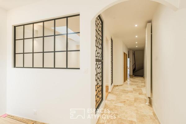 Maison de ville en duplex avec terrasse, quartier Magenta