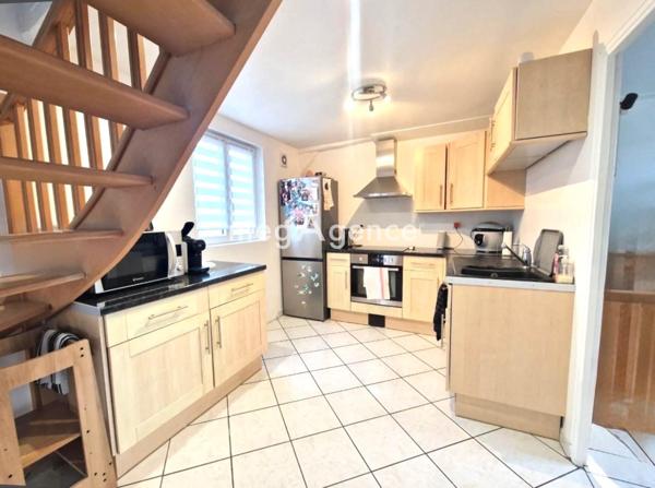 Maison à Saint-Just-en-Chaussée, 60130 - 4 pièces 83m²