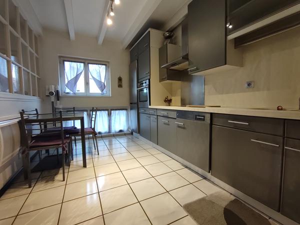 Appartement - 5 pièces - 109 m²