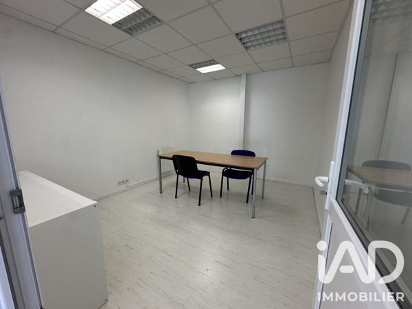 Murs commerciaux  à vendre 290 m² Saussay