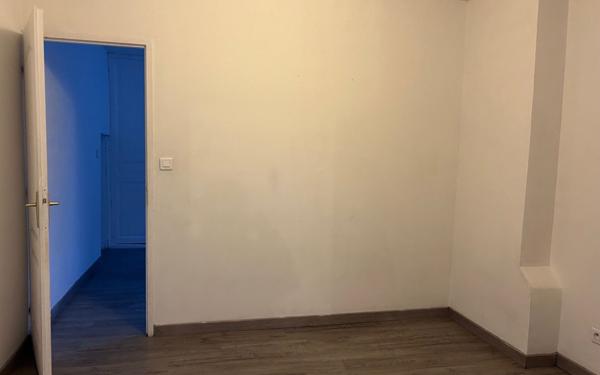 Appartement à louer    2 pièces • 50 m2 Château-Renault