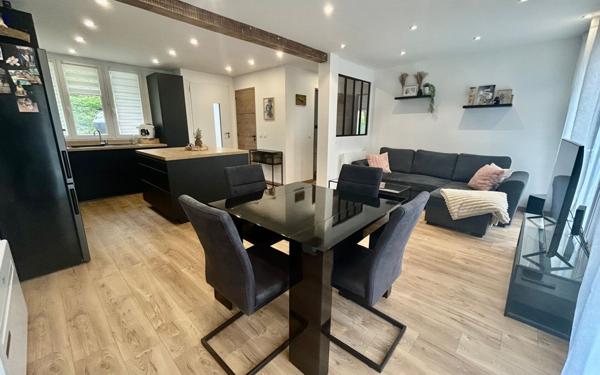 Maison à vendre    3 pièces • 58,50 m2 Pommeuse