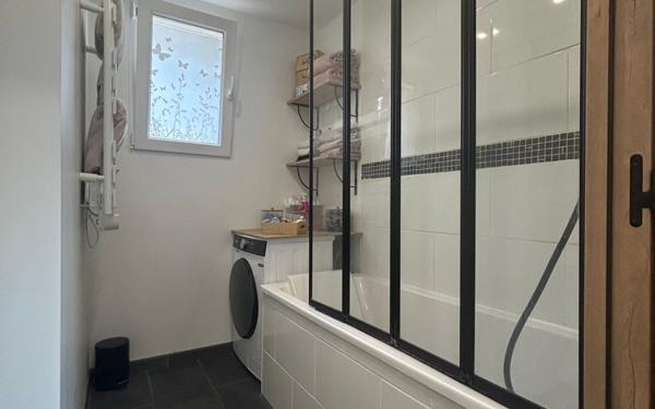 Maison à vendre    3 pièces • 58,50 m2 Pommeuse