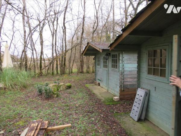 VIC-FEZENSAC, Moulin avec terrain et piscine.
