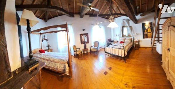 VIC-FEZENSAC, Moulin avec terrain et piscine.