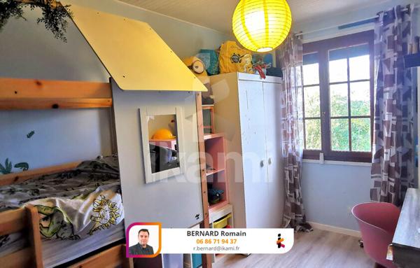 Maison 4 piéces 133 m2 avec piscine en position dominante