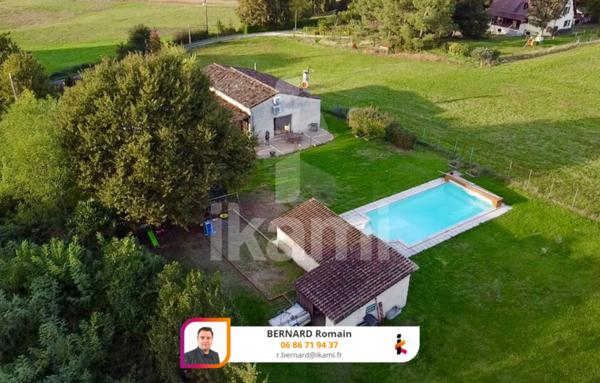 Maison 4 piéces 133 m2 avec piscine en position dominante