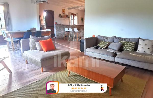 Maison 4 piéces 133 m2 avec piscine en position dominante