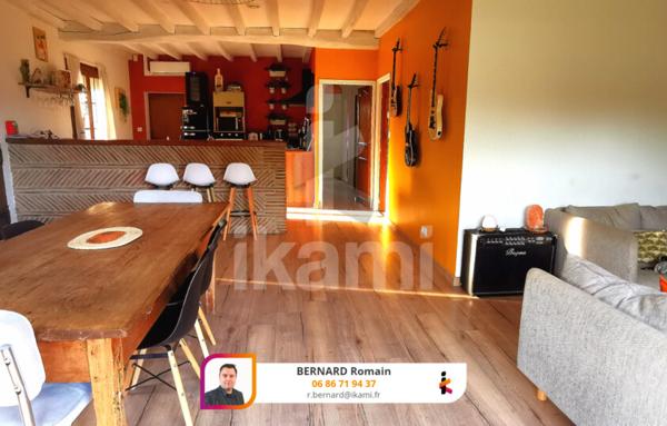 Maison 4 piéces 133 m2 avec piscine en position dominante