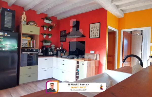 Maison 4 piéces 133 m2 avec piscine en position dominante