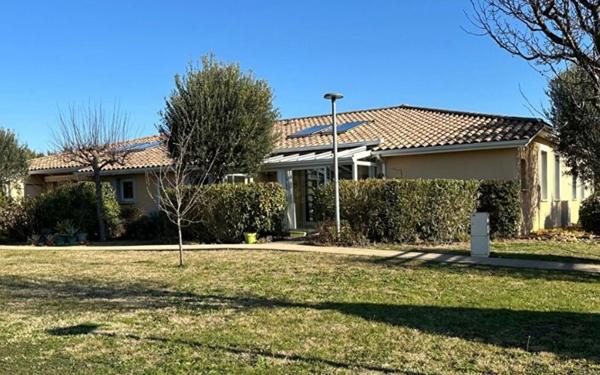 Maison à vendre    3 pièces •  Jonquières-Saint-Vincent