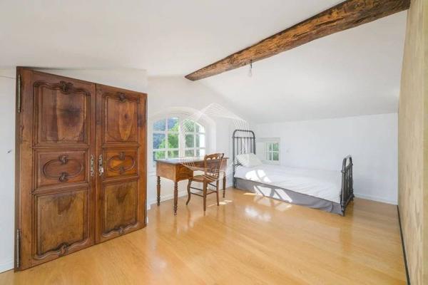 Bastide de luxe rénovée en arrière-pays cannois