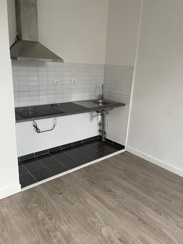 Maison
         5 pièces
        - 95 m² 320 000 € *