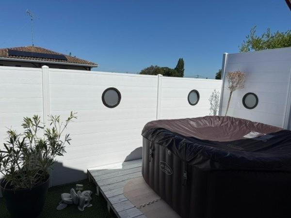 Belle maison 5 pièces de 142m2 avec piscine couverte et chauffée