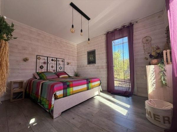 Belle maison 5 pièces de 142m2 avec piscine couverte et chauffée