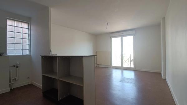 APPPARTEMENT TYPE II POITIERS