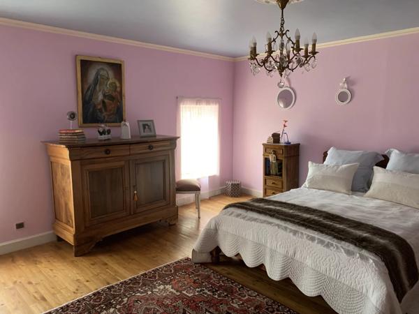 Maison de maître de 4 chambres avec dépendances