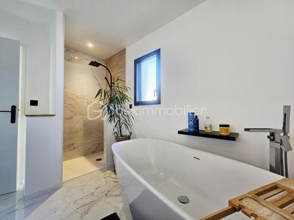 Maison d architecte de 121 m²