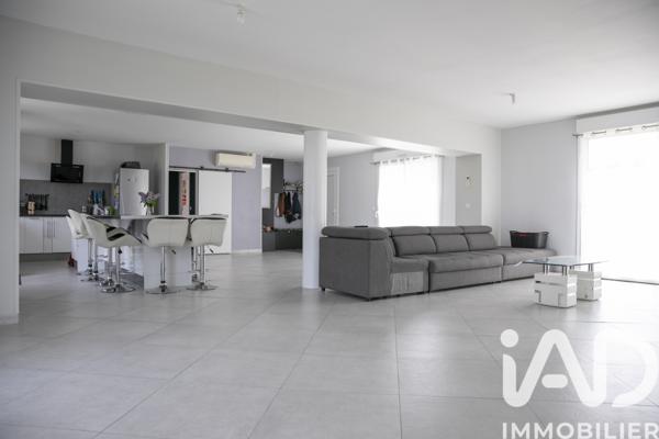 Maison à vendre 6 pièces 138 m² Vouzy