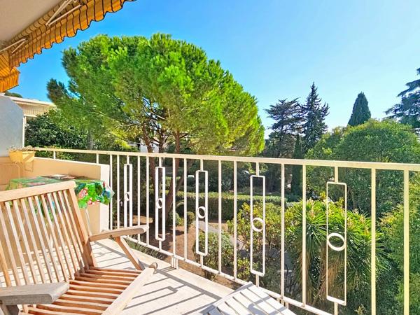 Location                                                      Appartement
                        
                     3 pièces                      66 m2                     à Le Cannet