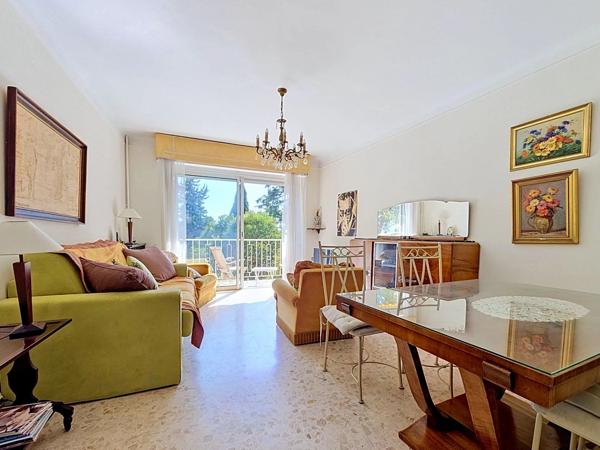 Location                                                      Appartement
                        
                     3 pièces                      66 m2                     à Le Cannet
