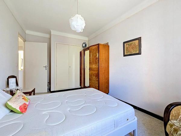 Location                                                      Appartement
                        
                     3 pièces                      66 m2                     à Le Cannet