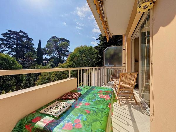 Location                                                      Appartement
                        
                     3 pièces                      66 m2                     à Le Cannet