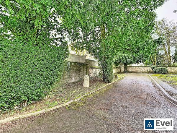 Appartement Nancy 2 pièce(s) 40 m2 avec balcon, cellier et garage