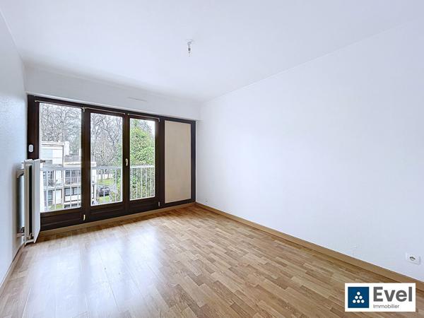 Appartement Nancy 2 pièce(s) 40 m2 avec balcon, cellier et garage