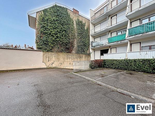 Appartement Nancy 2 pièce(s) 40 m2 avec balcon, cellier et garage