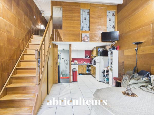 Belle maison contemporaine T7 de 185m² avec dépendance, terrasse et jardin arboré de 500m² Garage Colombes (92400)