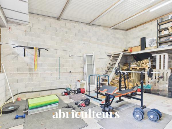 Belle maison contemporaine T7 de 185m² avec dépendance, terrasse et jardin arboré de 500m² Garage Colombes (92400)
