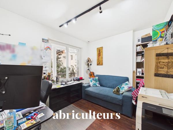 Belle maison contemporaine T7 de 185m² avec dépendance, terrasse et jardin arboré de 500m² Garage Colombes (92400)