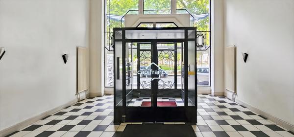 VICHY / OPERA (03) - A VENDRE - appartement 166 m² + cave