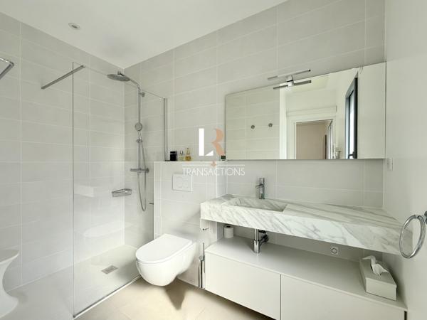 La Rochelle (17000) En exclusivité - La genette / Bordure de parcs - Maison contemporaine avec chambre en rdc, garage et jardin