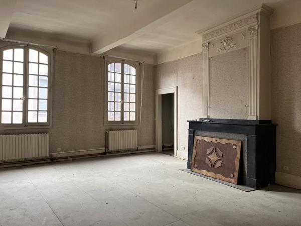 Appartement à vendre |  Mirande |  5 pièces | 177 m²