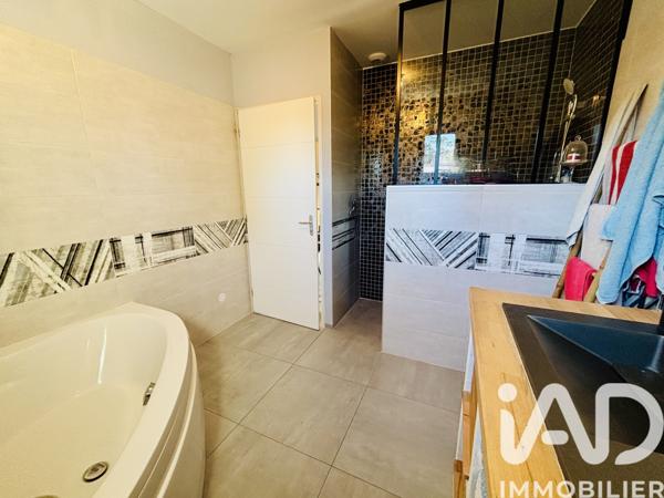 Maison à vendre 5 pièces 110 m² Aubenas