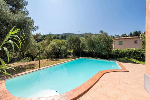 Villa 5P avec piscine, nature & confort