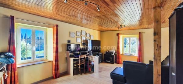 90200 GIROMAGNY - MAISON 5 PIECES – 3/4 CHAMBRES – TERRASSE – ORIENTATION SUD