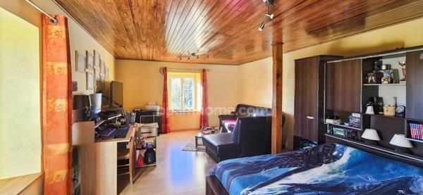 90200 GIROMAGNY - MAISON 5 PIECES – 3/4 CHAMBRES – TERRASSE – ORIENTATION SUD