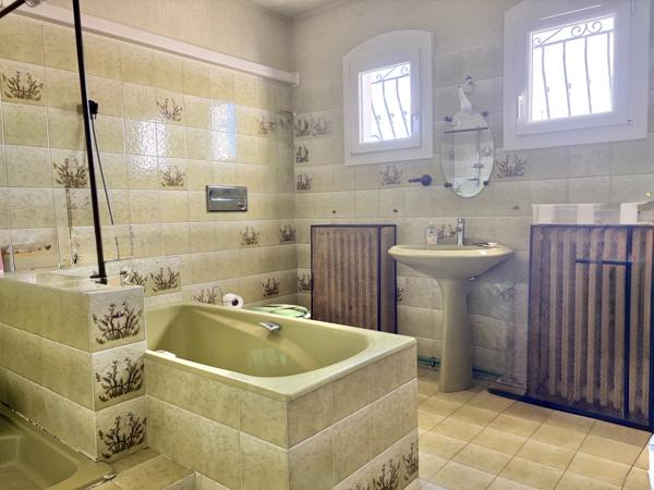 Maison de Ville 3 Chambres à Carcassonne – Prix Attractif pour Vente Rapide